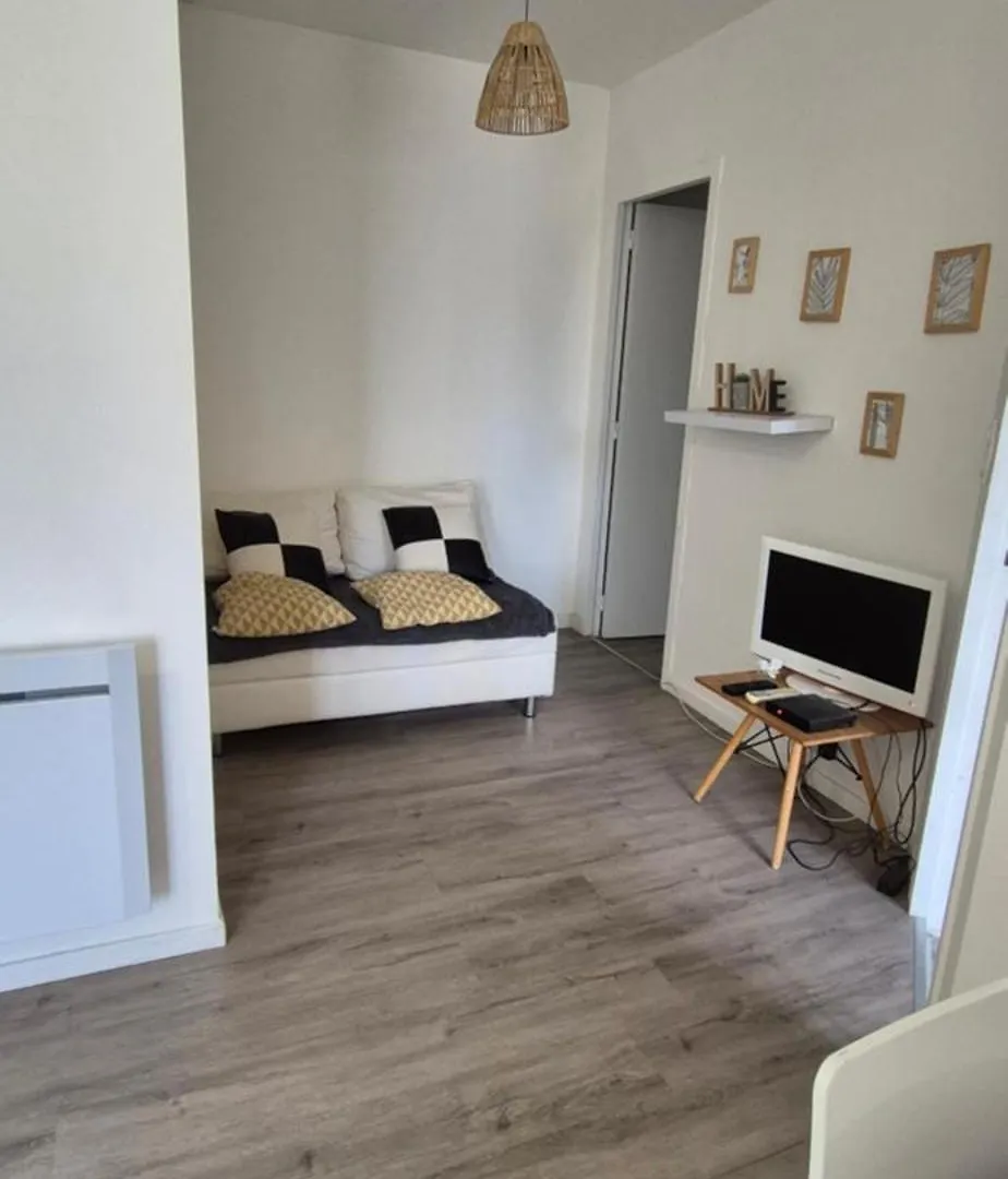 Appartement Cozy 30M2, Au Coeur De Fougères צרפת